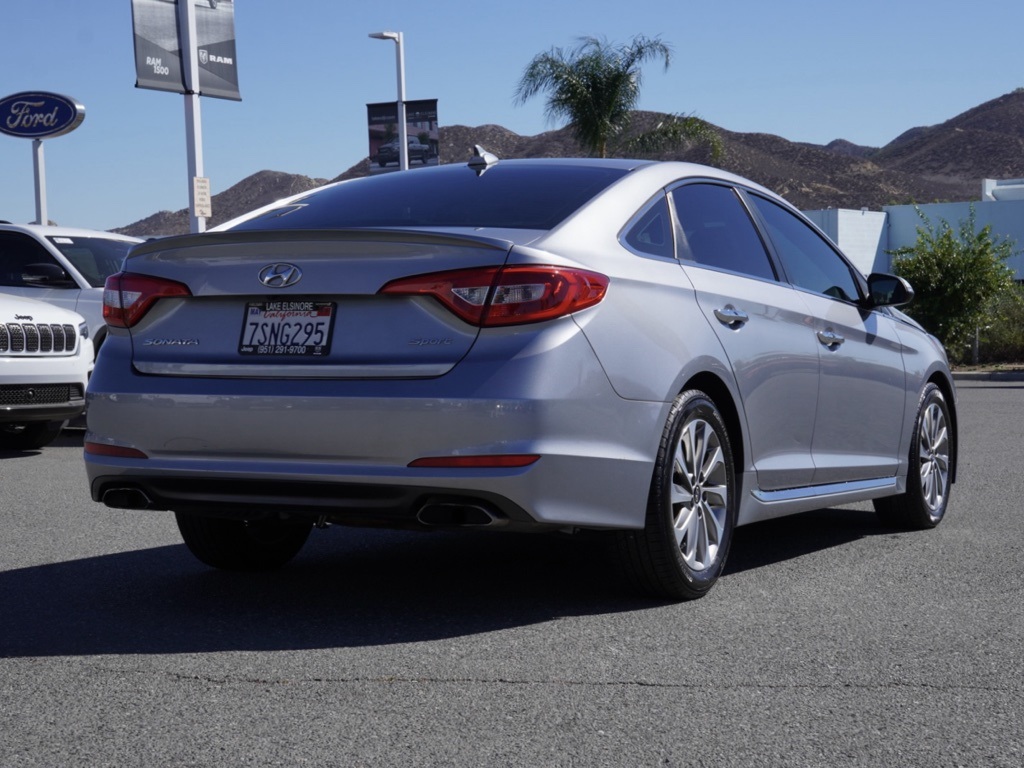 2016 Hyundai Sonata Sport photo 3