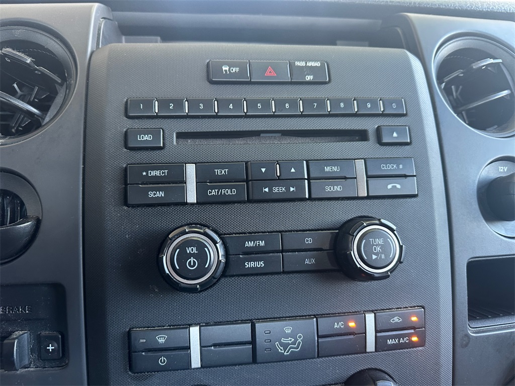 2014 Ford F-150 XL photo 10