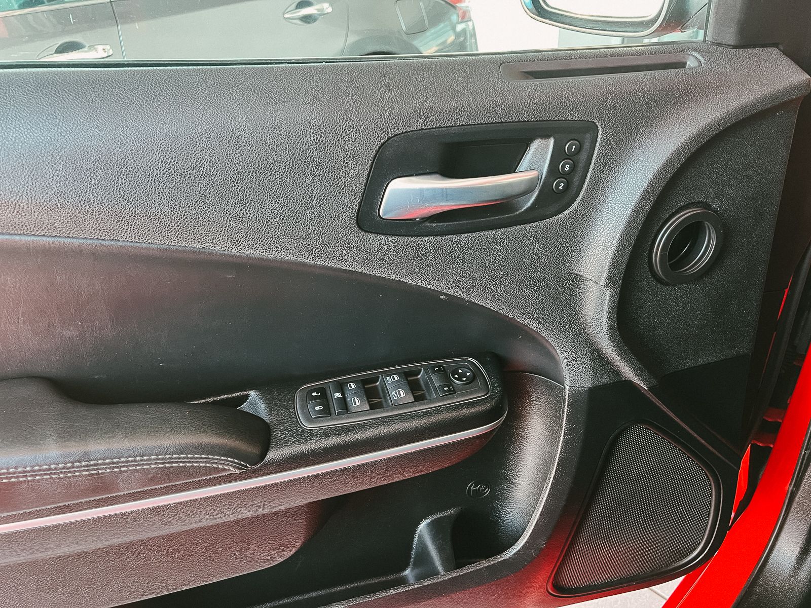 2022 Dodge Charger SXT photo 13