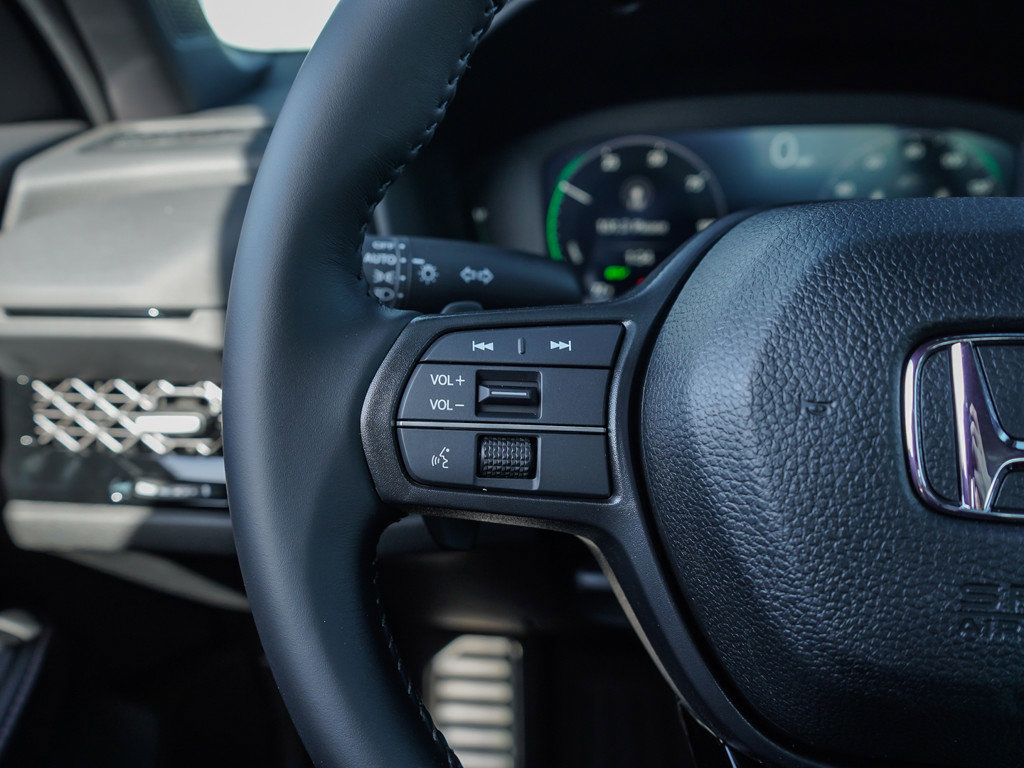 2025 Honda Accord Hybrid Sport photo 18