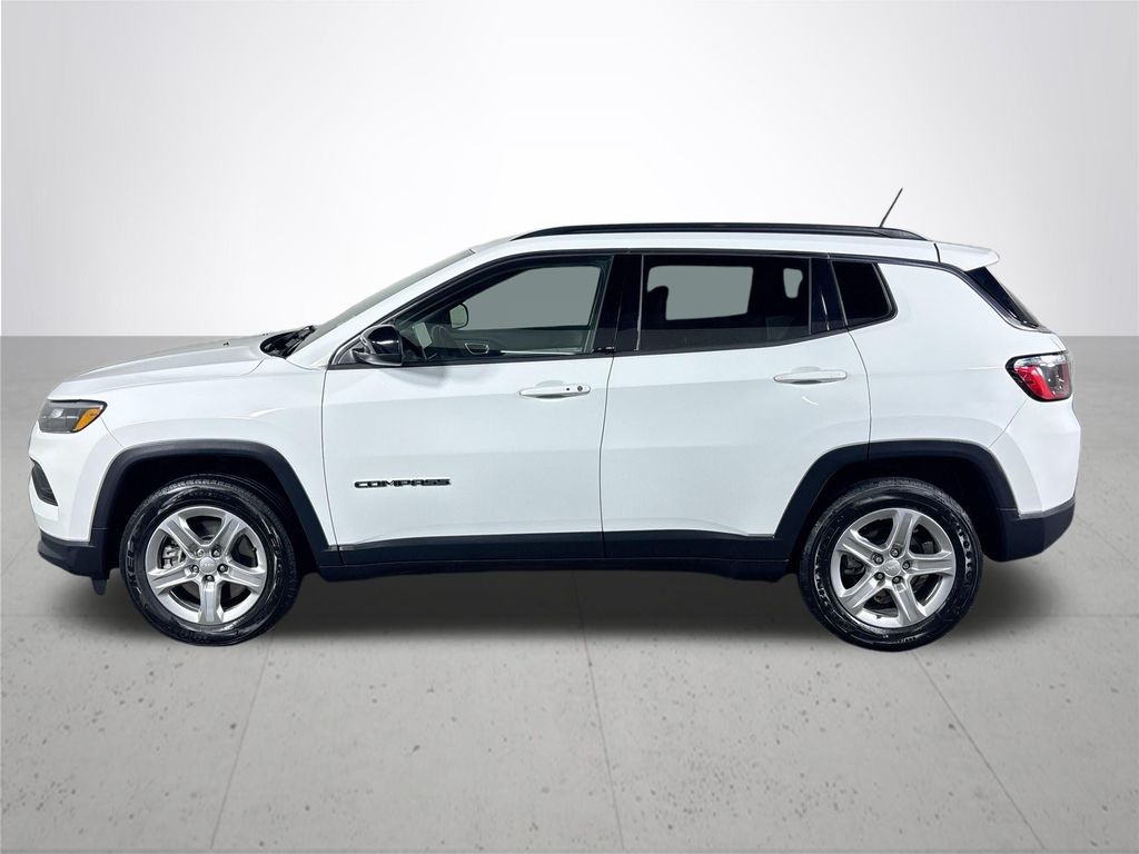2024 Jeep Compass Latitude photo 5