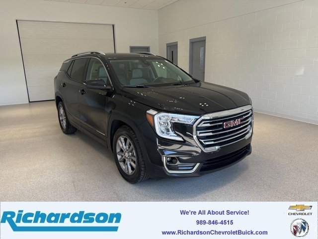 2024 GMC Terrain SLT's photo
