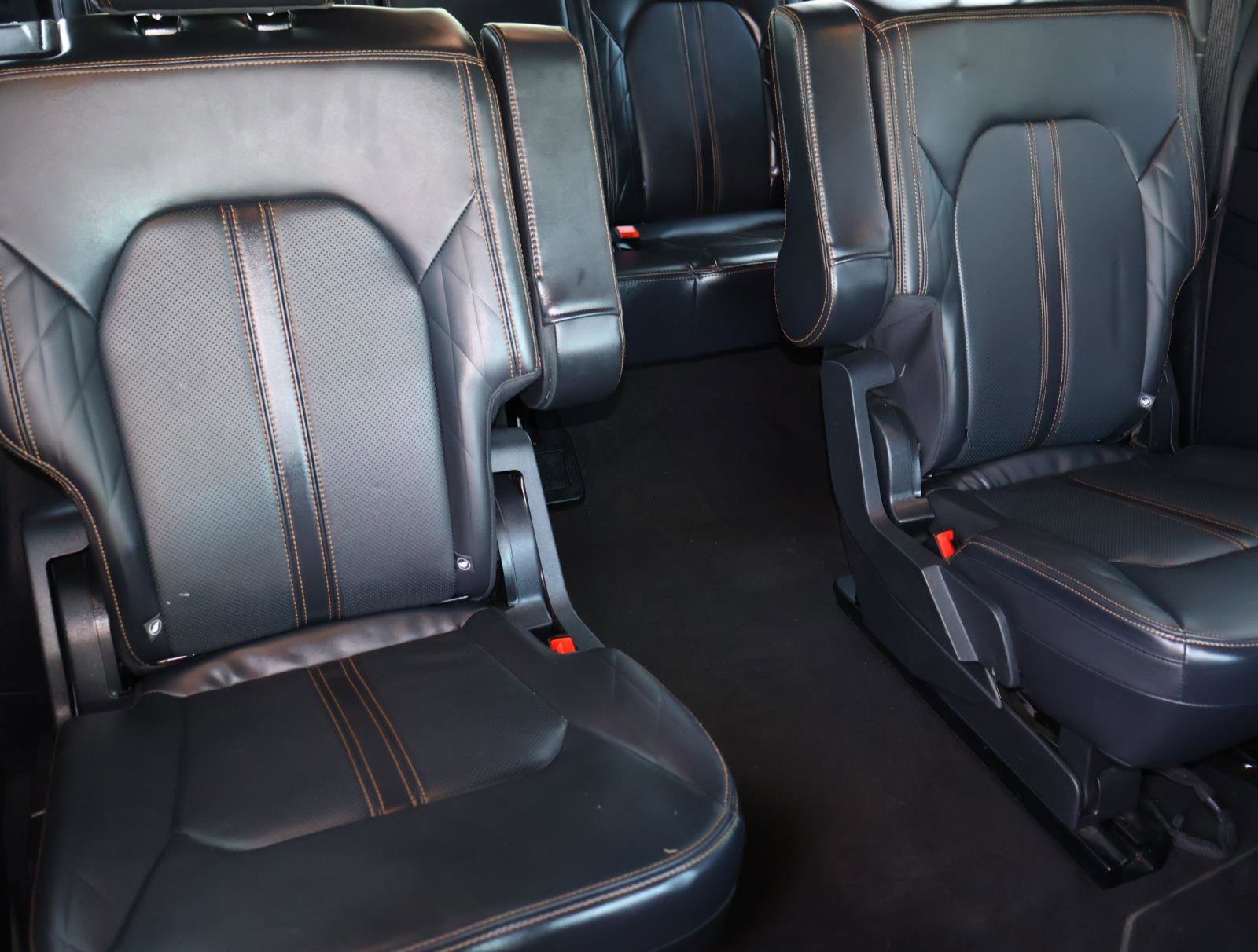 2023 Ford Expedition MAX Platinum photo 20