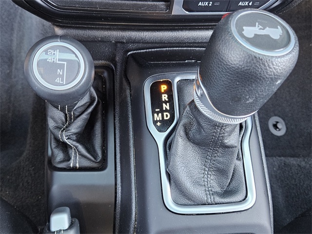 2022 Jeep Wrangler Unlimited Sahara photo 19