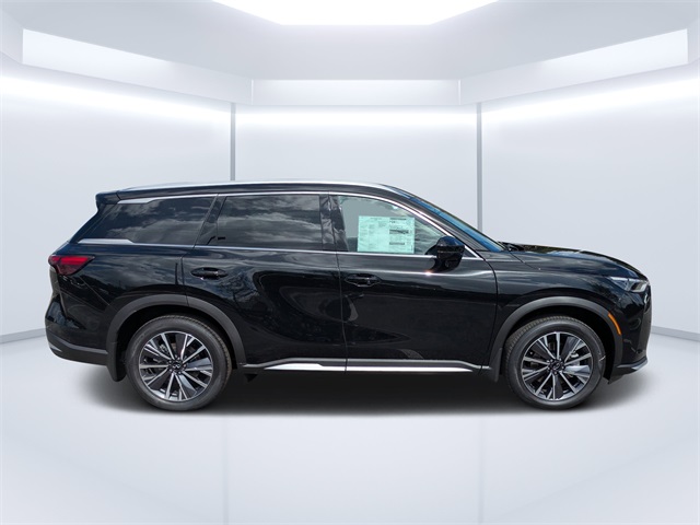 2026 Infiniti QX60 Luxe photo 2