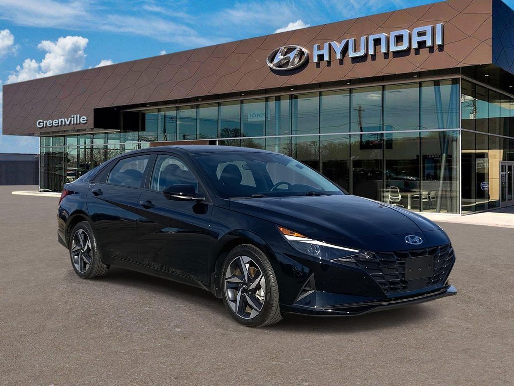 2023 Hyundai Elantra SEL