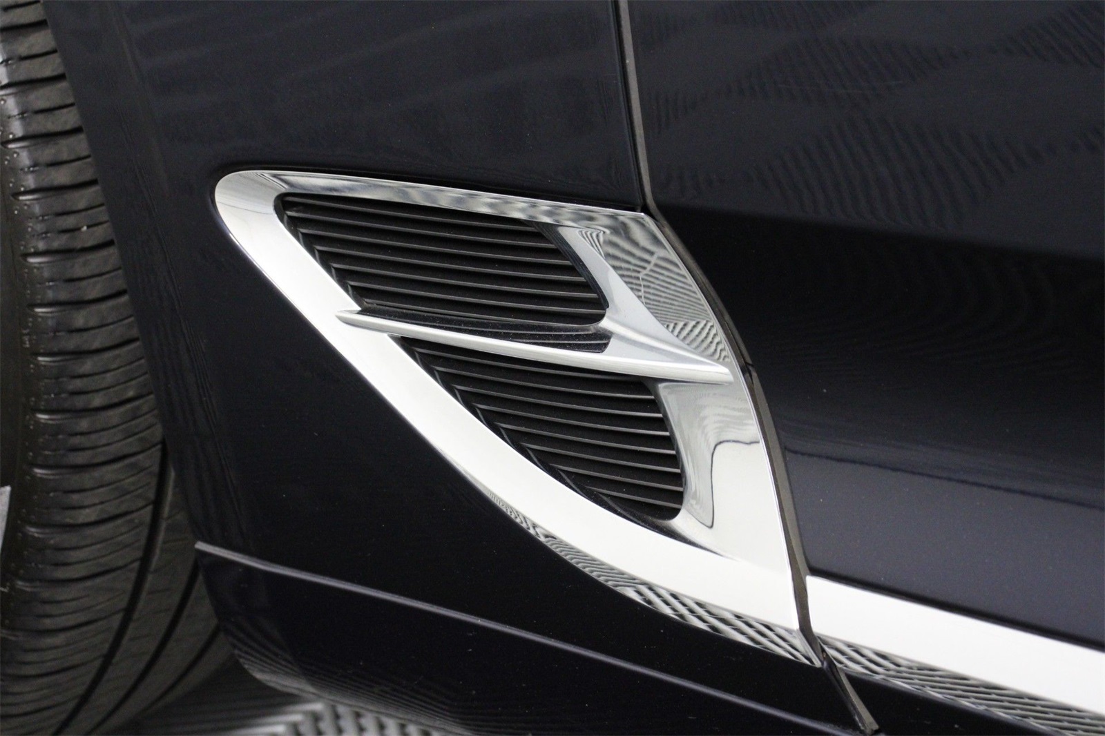 2024 Bentley Continental GT V8 photo 10