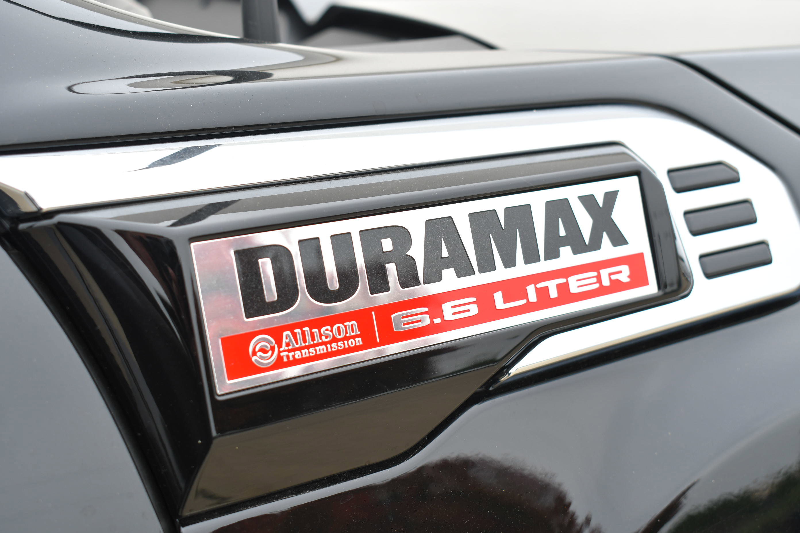 2026 Gmc Sierra 2500 HD Denali photo 4