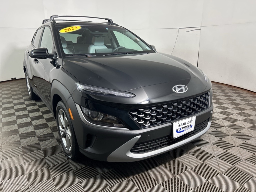 2023 Hyundai Kona SEL photo 13
