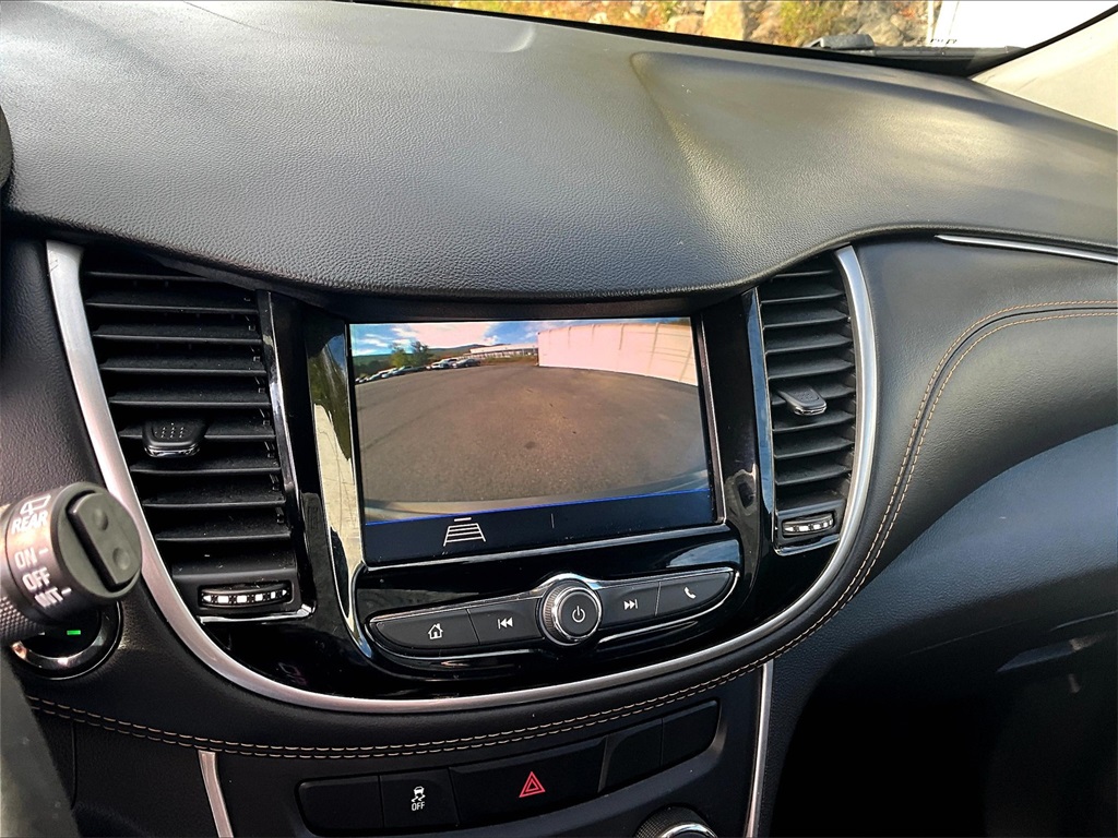 2022 Chevrolet Trax LT photo 19