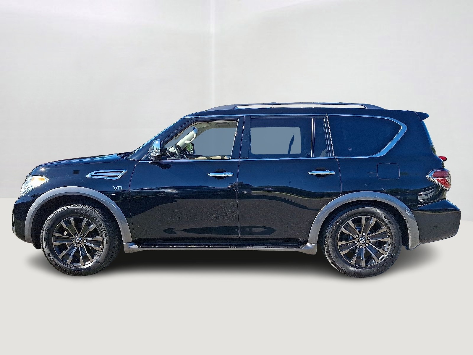 2017 Nissan Armada Platinum photo 7