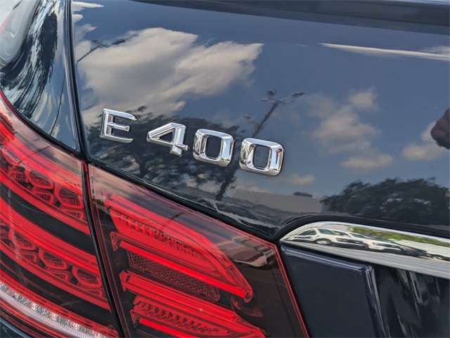 2016 Mercedes Benz E 400 photo 11