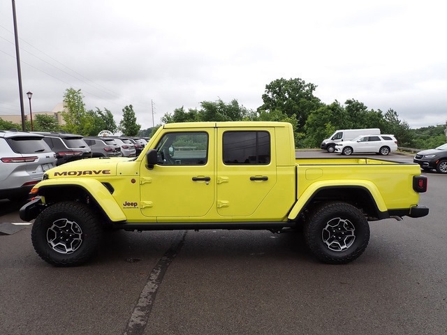 2023 Jeep Gladiator Mojave photo 2