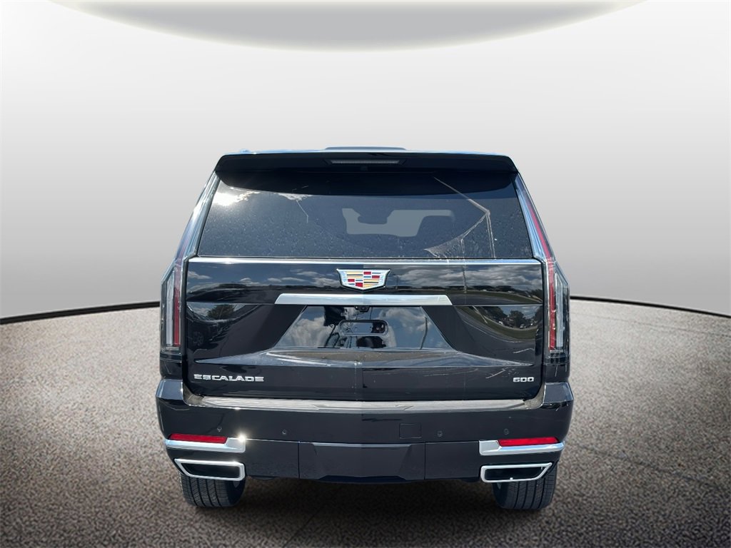 2025 Cadillac Escalade ESV Luxury photo 2