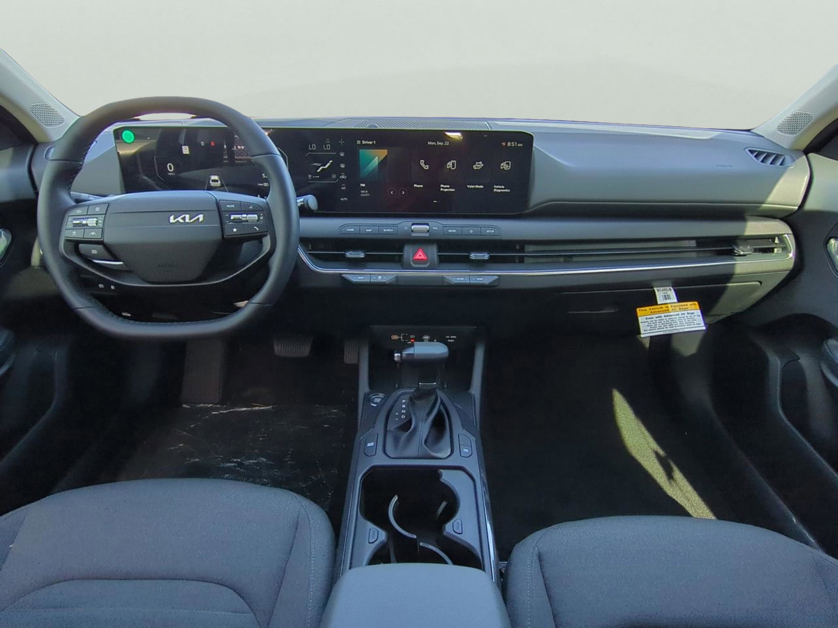2025 Kia K4 EX photo 15