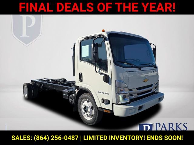 2025 Chevrolet Low Cab Forward Base's photo