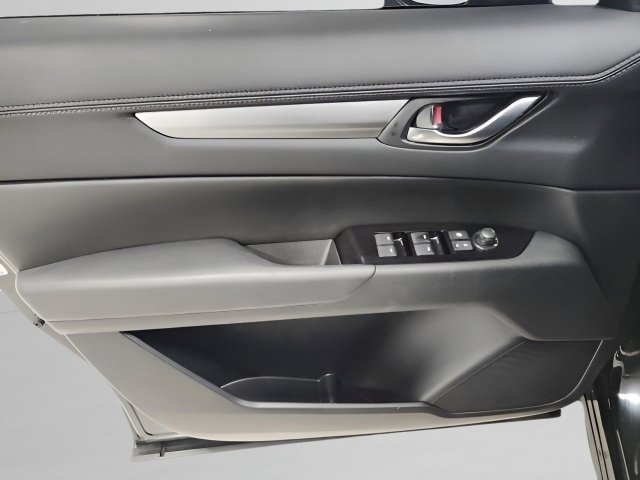 2022 Mazda CX-5 2.5 S Preferred photo 22