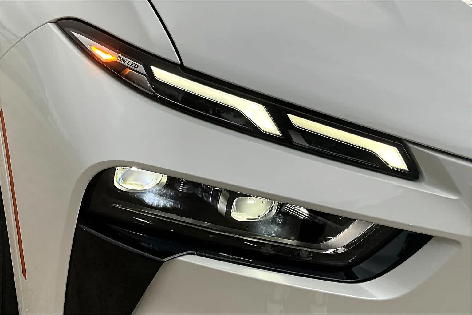 2025 Bmw X7 M60i photo 15