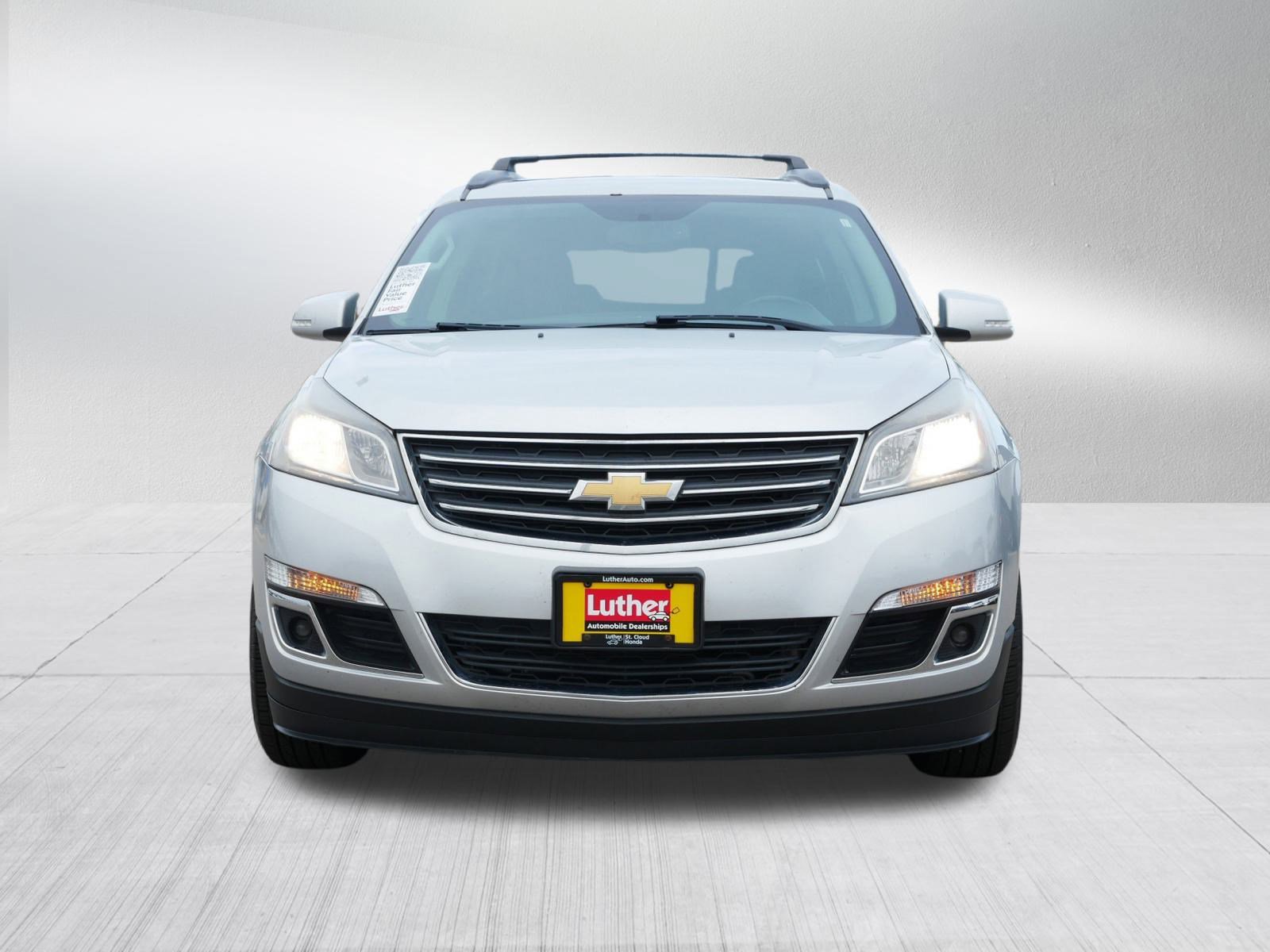 Used 2016 Chevrolet Traverse 2LT with VIN 1GNKVHKD4GJ221556 for sale in Waite Park, Minnesota