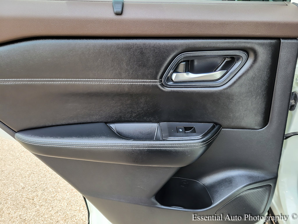 2022 NISSAN ROGUE - Image 19