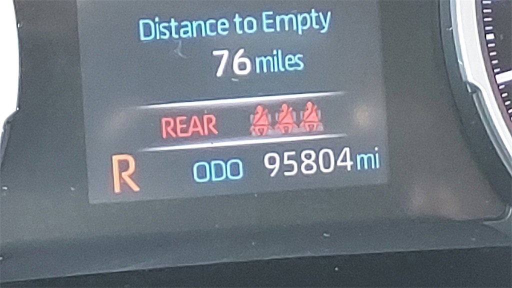 2019 Toyota RAV4 XLE Premium photo 24