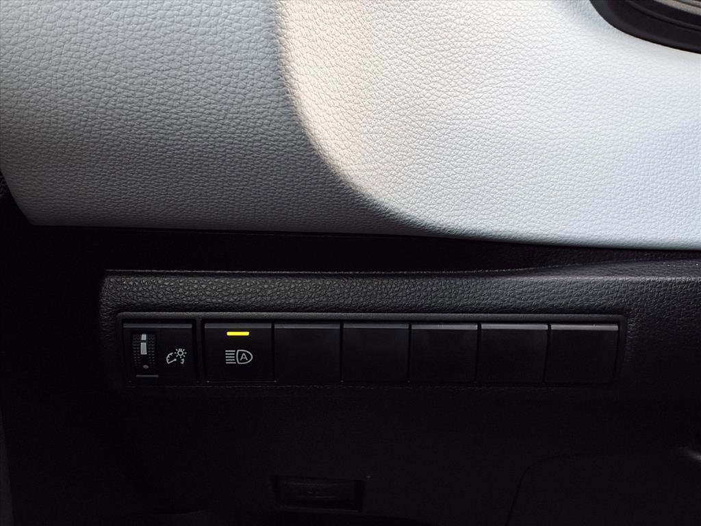 2025 Toyota Corolla SE photo 26
