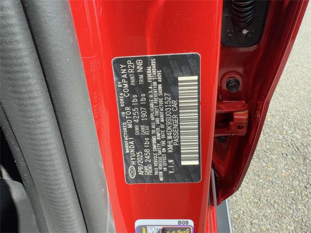 2025 Hyundai Elantra N Base photo 17