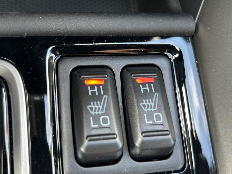 2025 Mitsubishi Eclipse Cross SEL photo 9