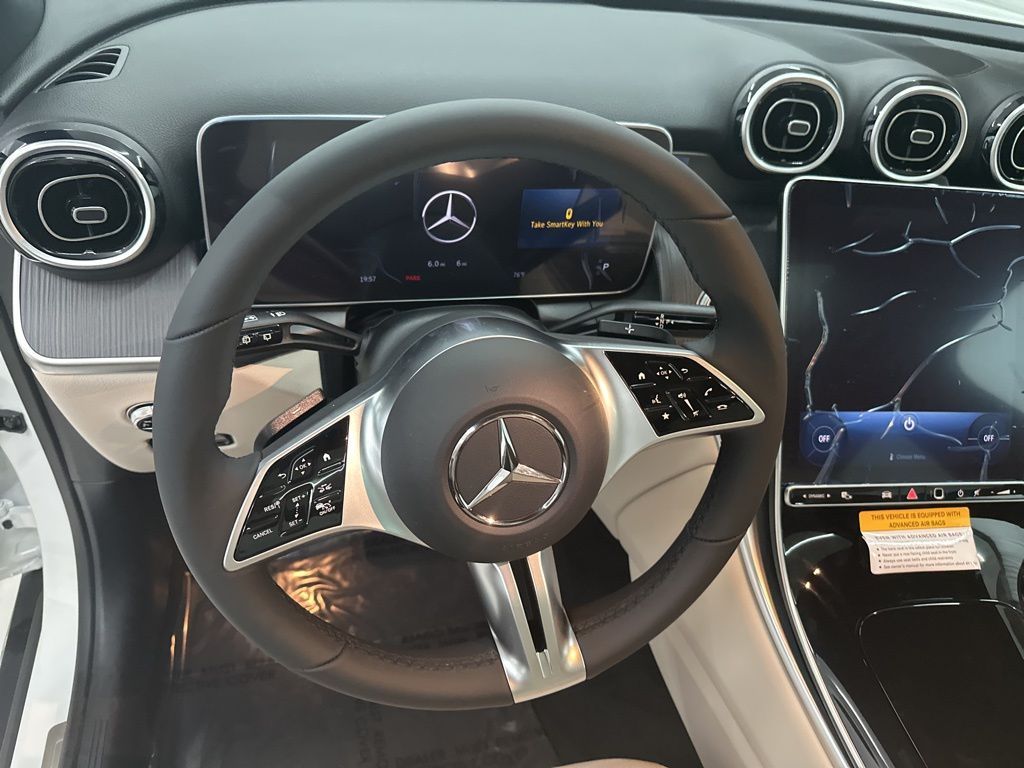 2026 Mercedes Benz GLC 300 photo 2