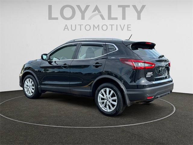 2021 Nissan Rogue Sport SV photo 2