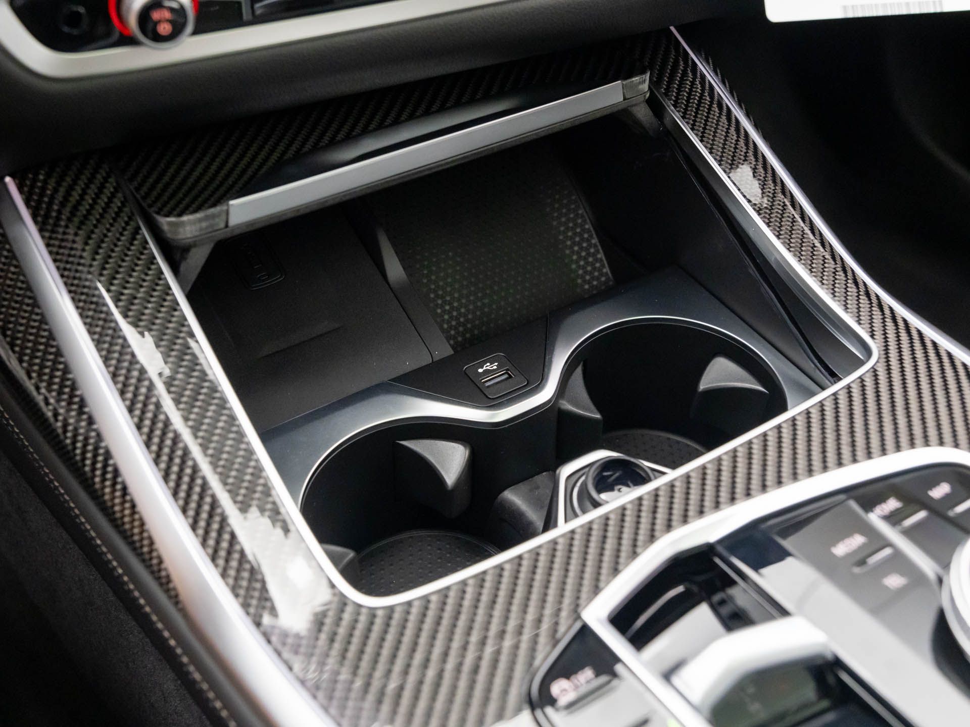New 2025 Alpine White BMW M60i image 19