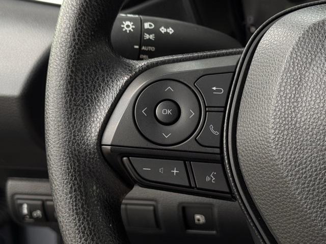 2024 Toyota Corolla Hybrid LE photo 12