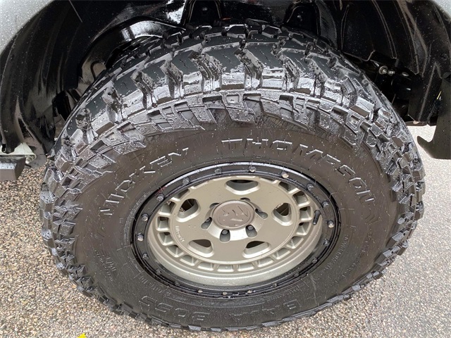 2021 Ford Bronco First Edition photo 26