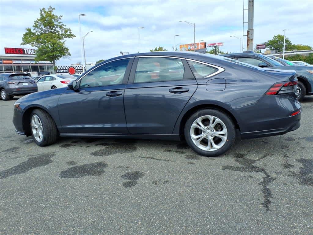 2023 Honda Accord LX photo 8