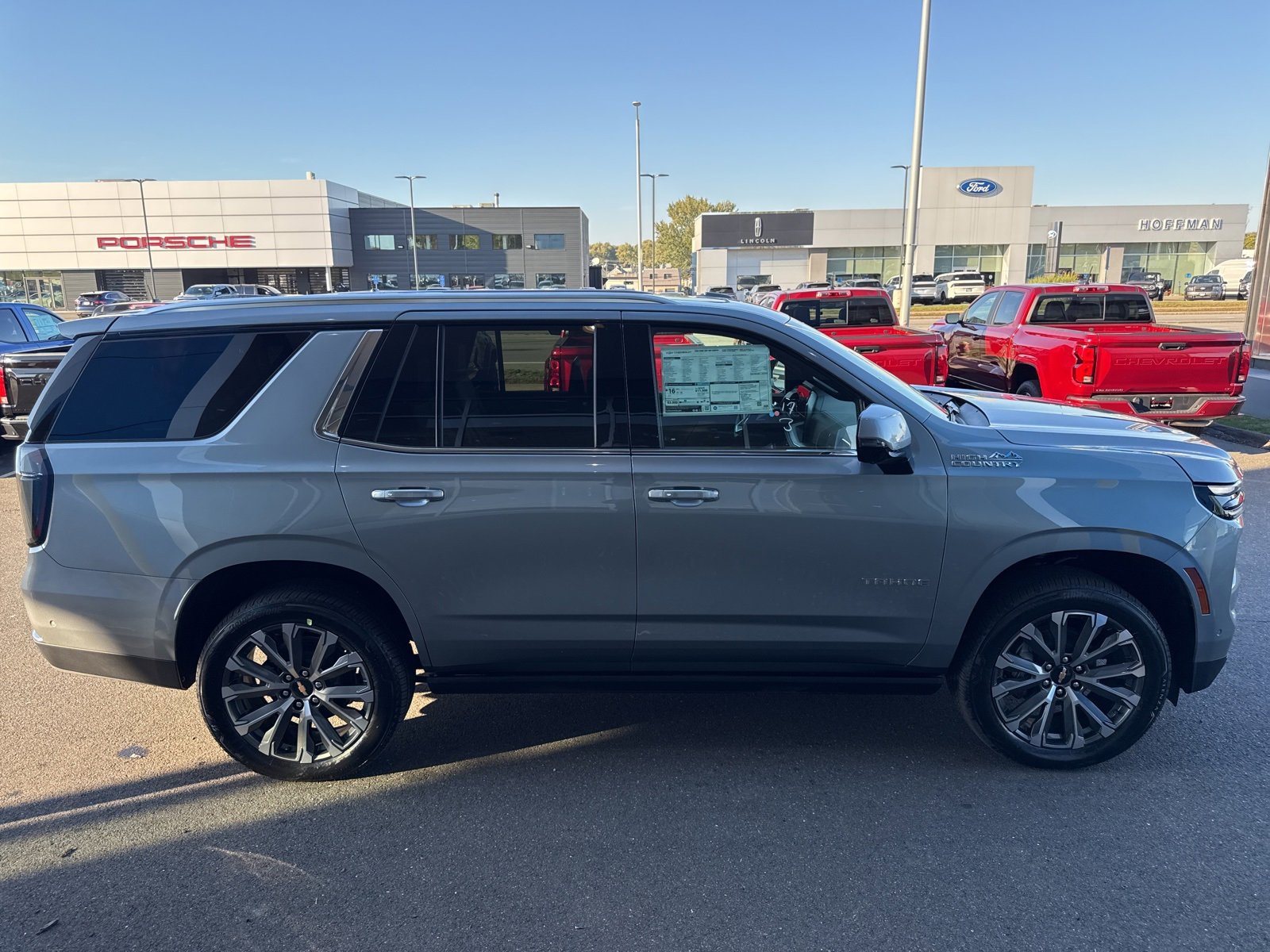 2026 Chevrolet Tahoe High Country photo 4