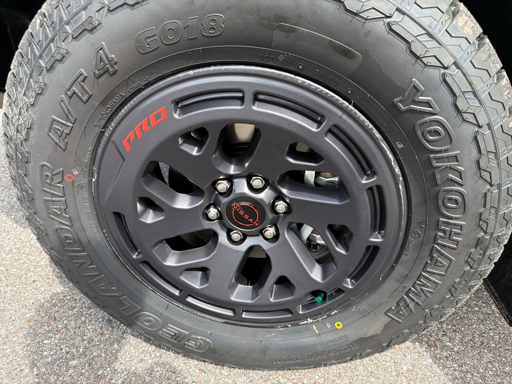2026 Nissan Frontier PRO-4X photo 35