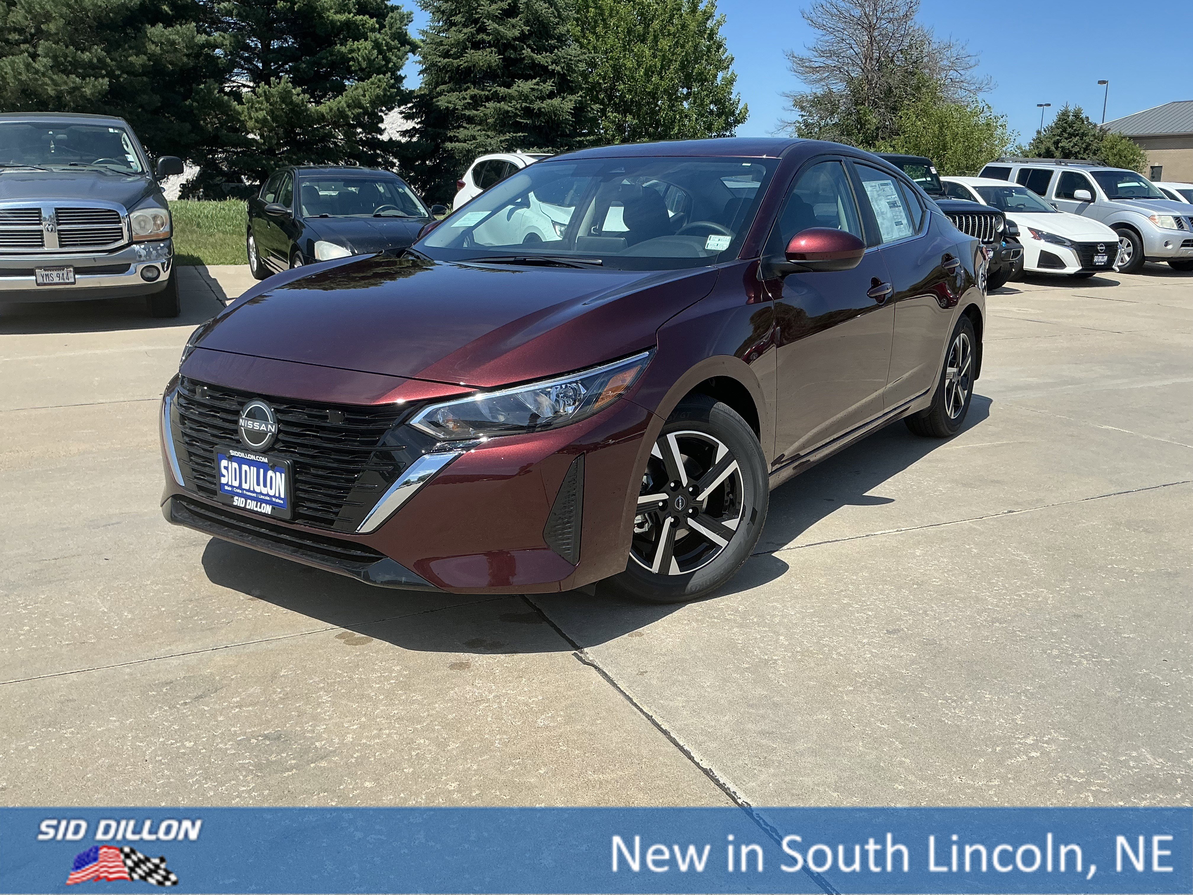 2025 Nissan Sentra SV's photo