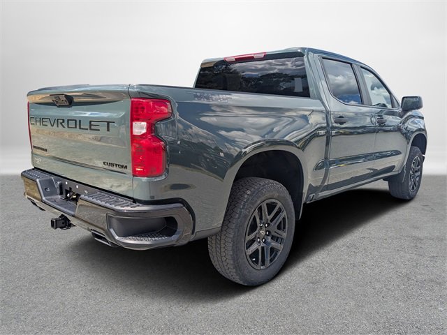 2026 Chevrolet Silverado 1500 Custom Trail Boss photo 2