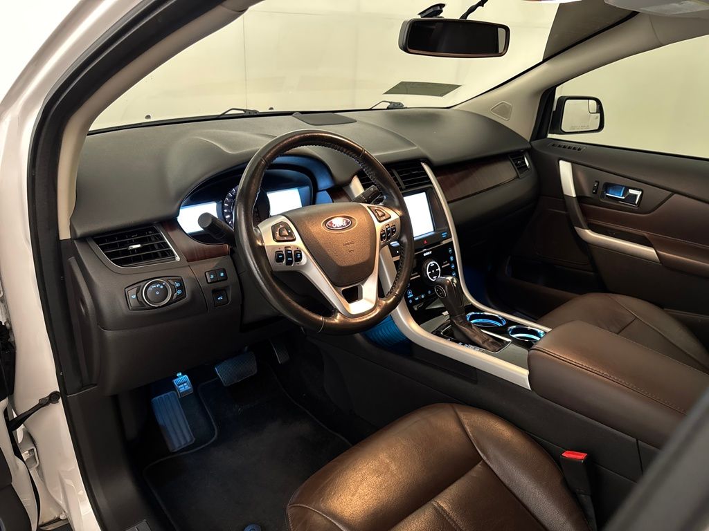 2013 Ford Edge Limited photo 4