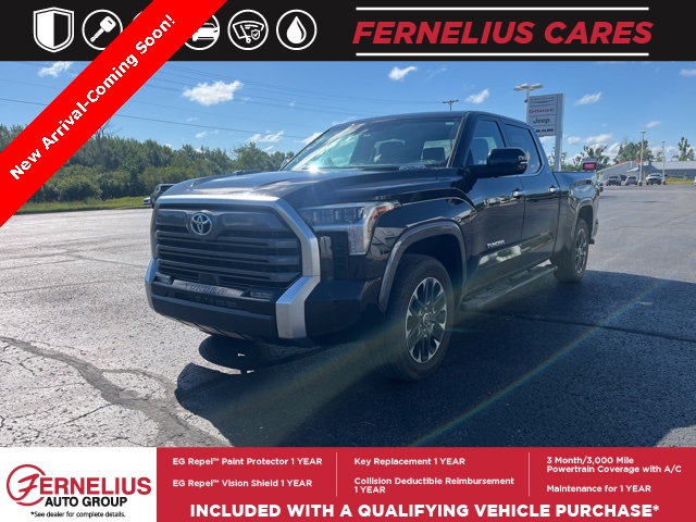 2023 Toyota Tundra Limited photo 2