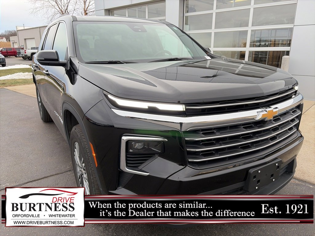 2025 Chevrolet Traverse LT's photo