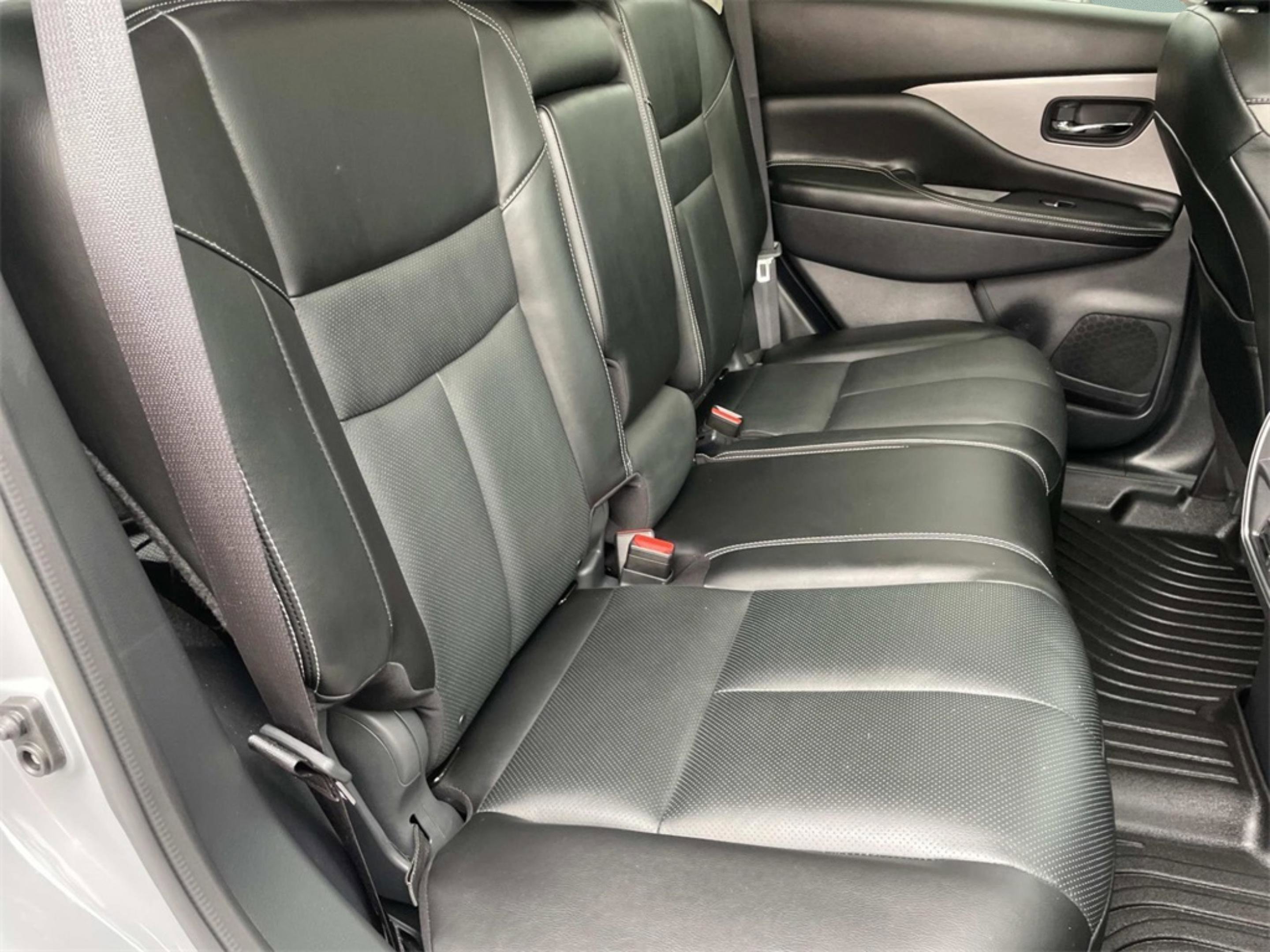 2024 Nissan Murano SL photo 22