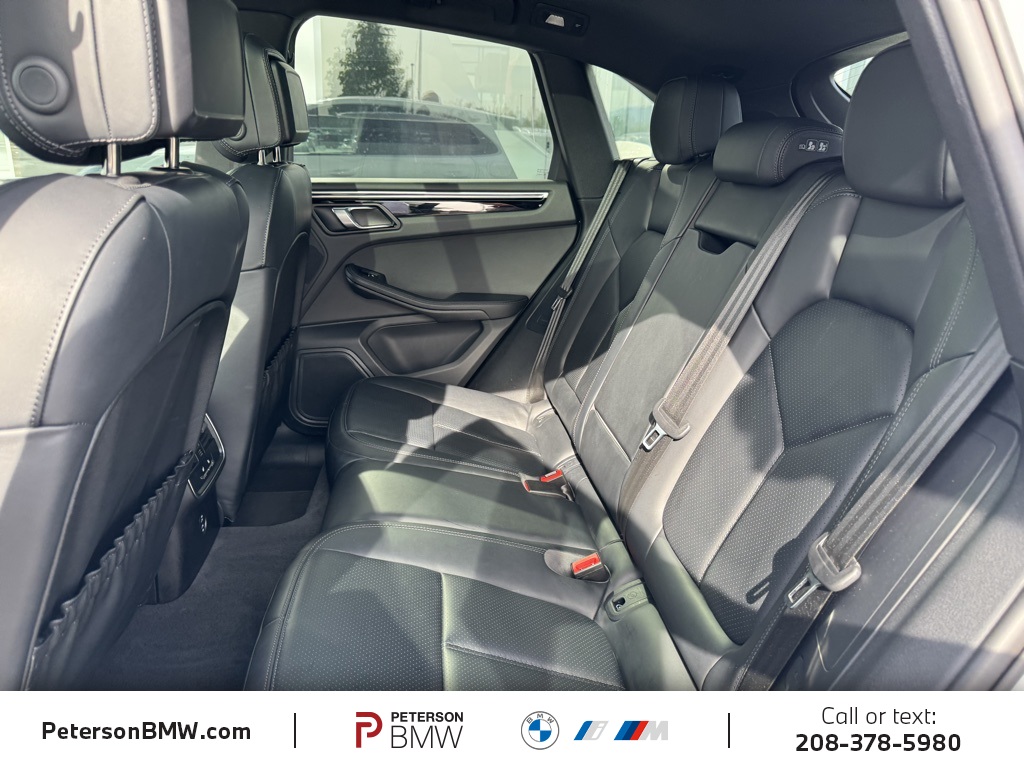 2024 Porsche Macan Base photo 20