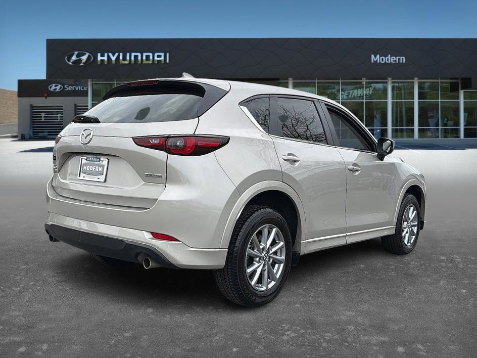 2024 Mazda CX-5 2.5 Select photo 3