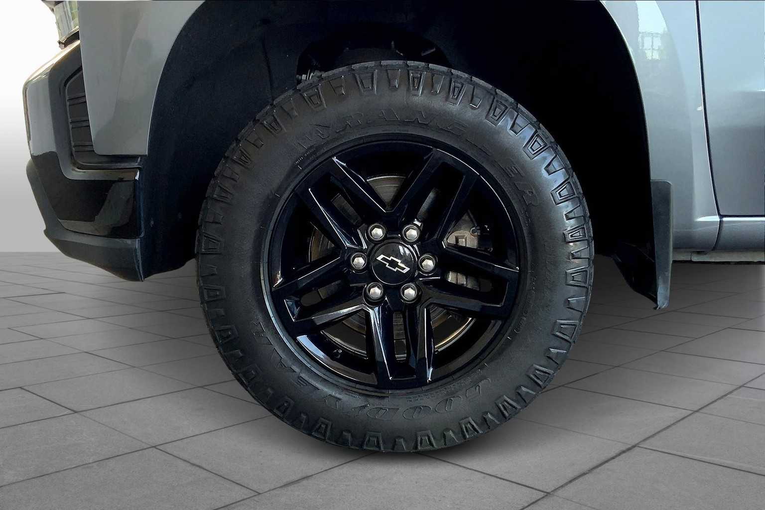 2019 Chevrolet Silverado 1500 LT Trail Boss photo 9
