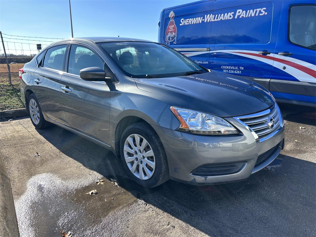 2015 Nissan Sentra S's photo