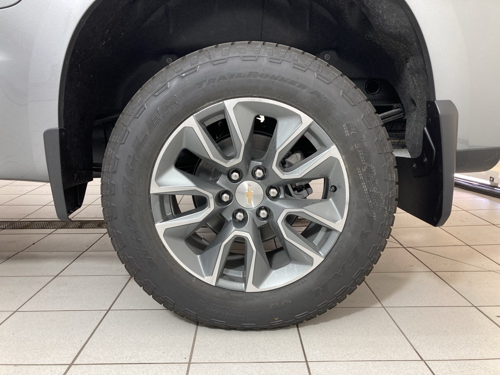 2026 Chevrolet Silverado 1500 LT photo 22