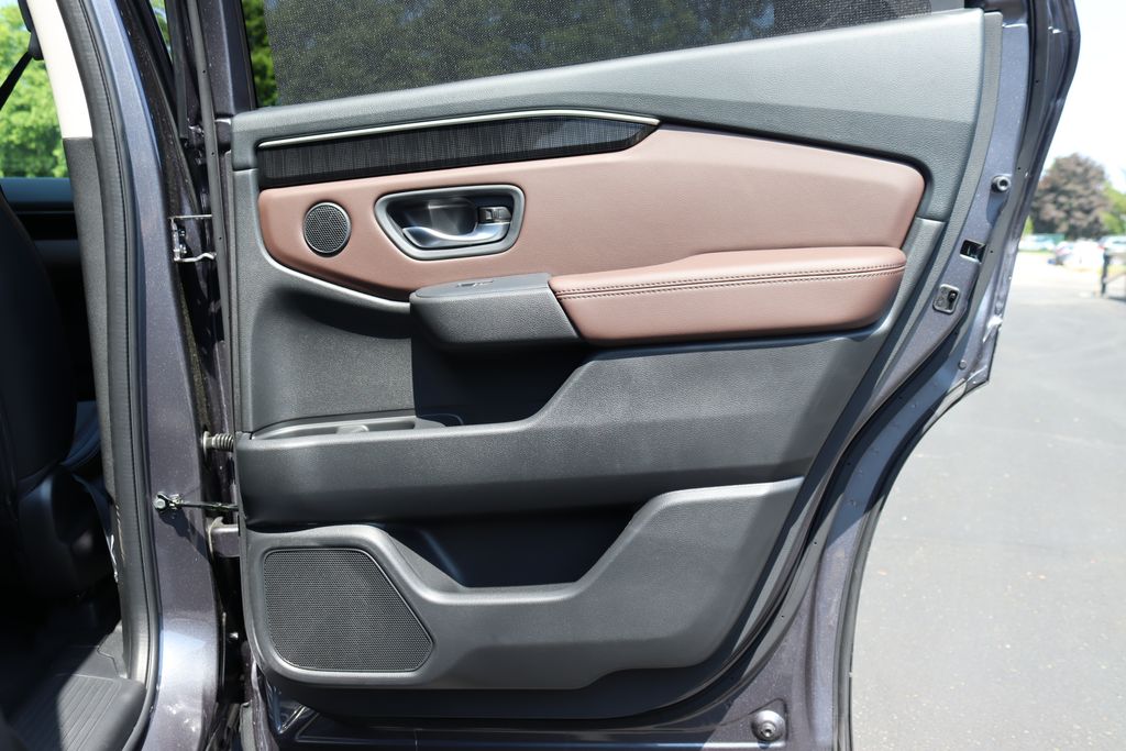 2025 Honda Pilot Elite photo 16