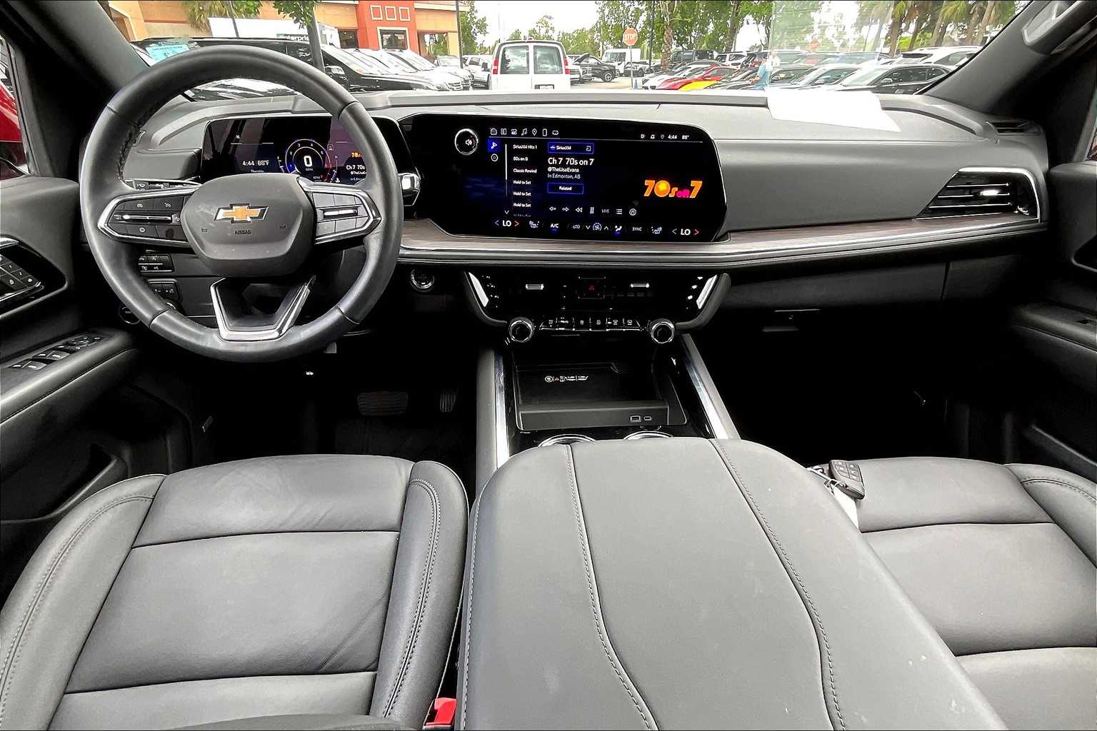 2025 Chevrolet Tahoe LT photo 14