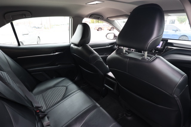2023 Toyota Camry SE photo 15